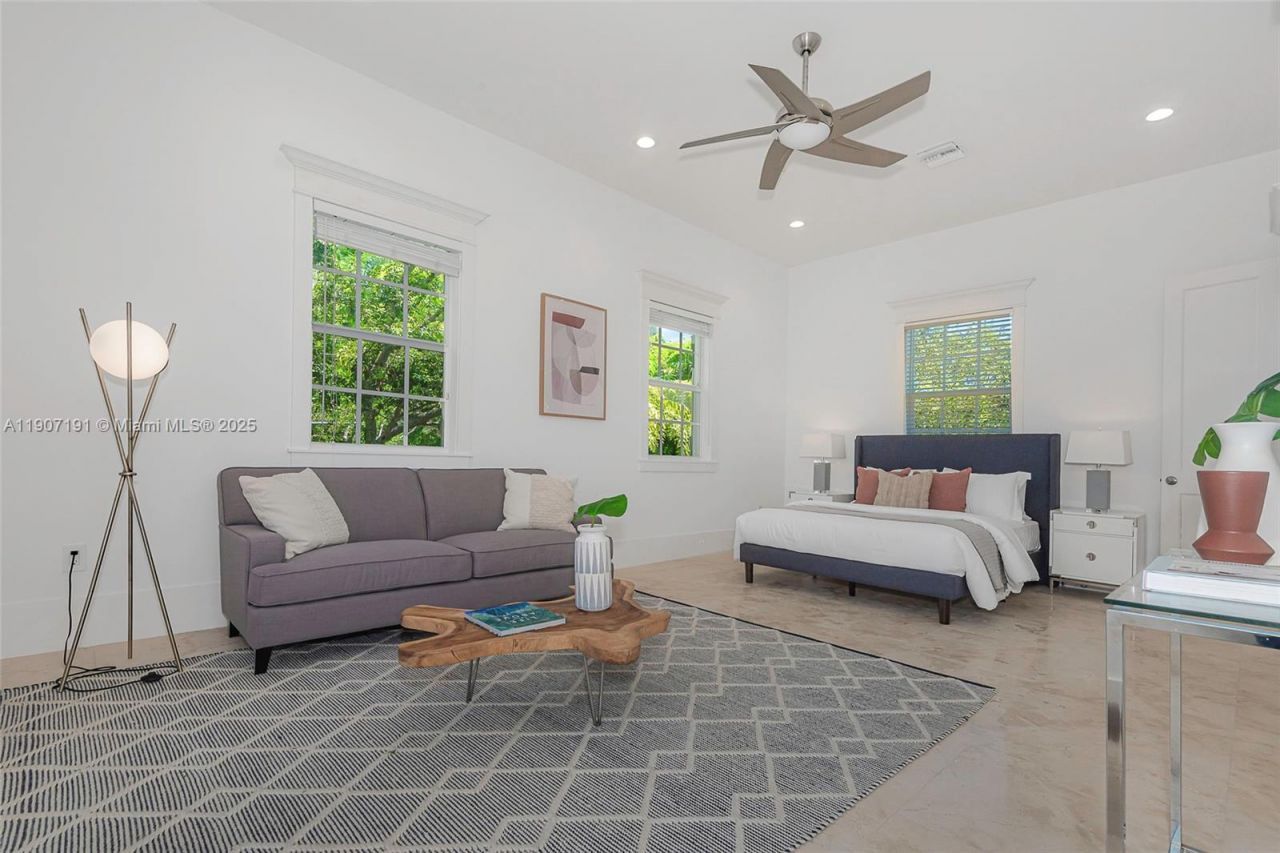 7745 SW 54th Ave, Miami, FL 33143 Photo