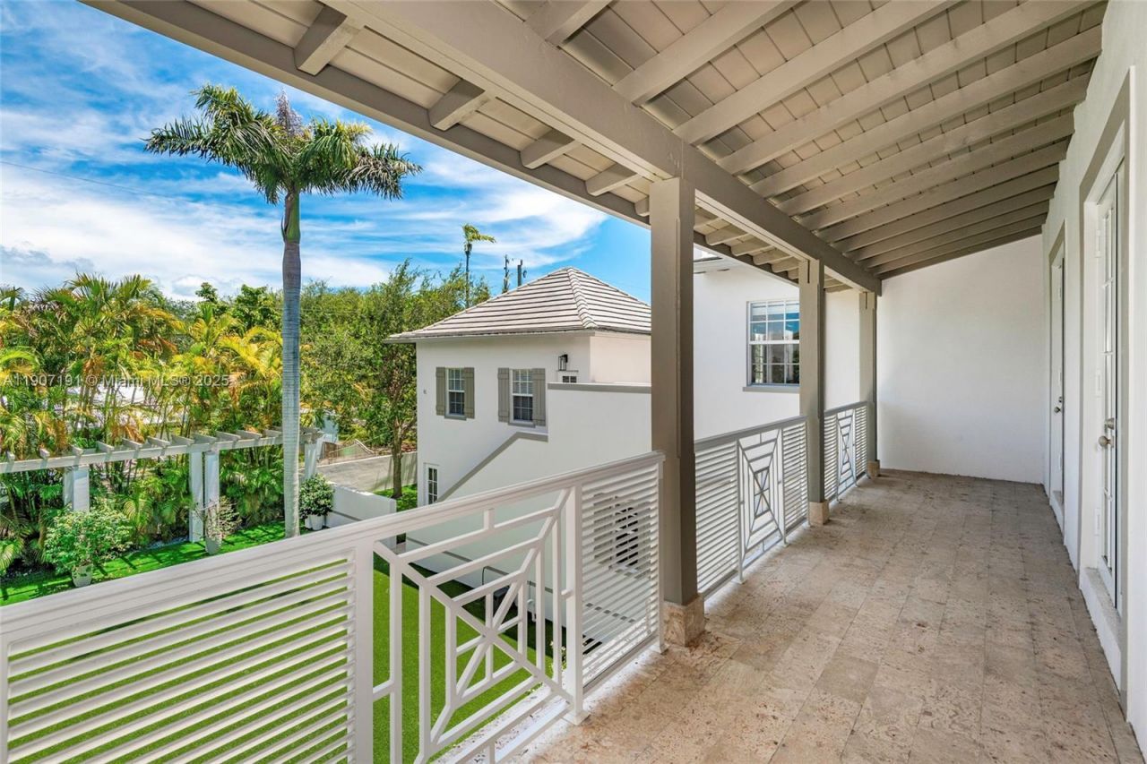 7745 SW 54th Ave, Miami, FL 33143 Photo