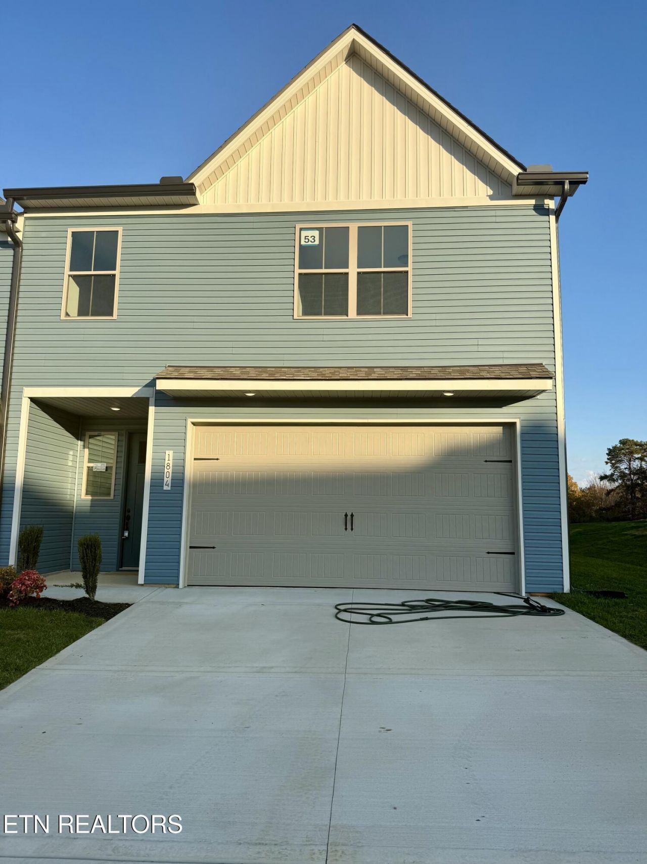 1804 Bennett Village Drive, Maryville, TN 37804 Main Photo