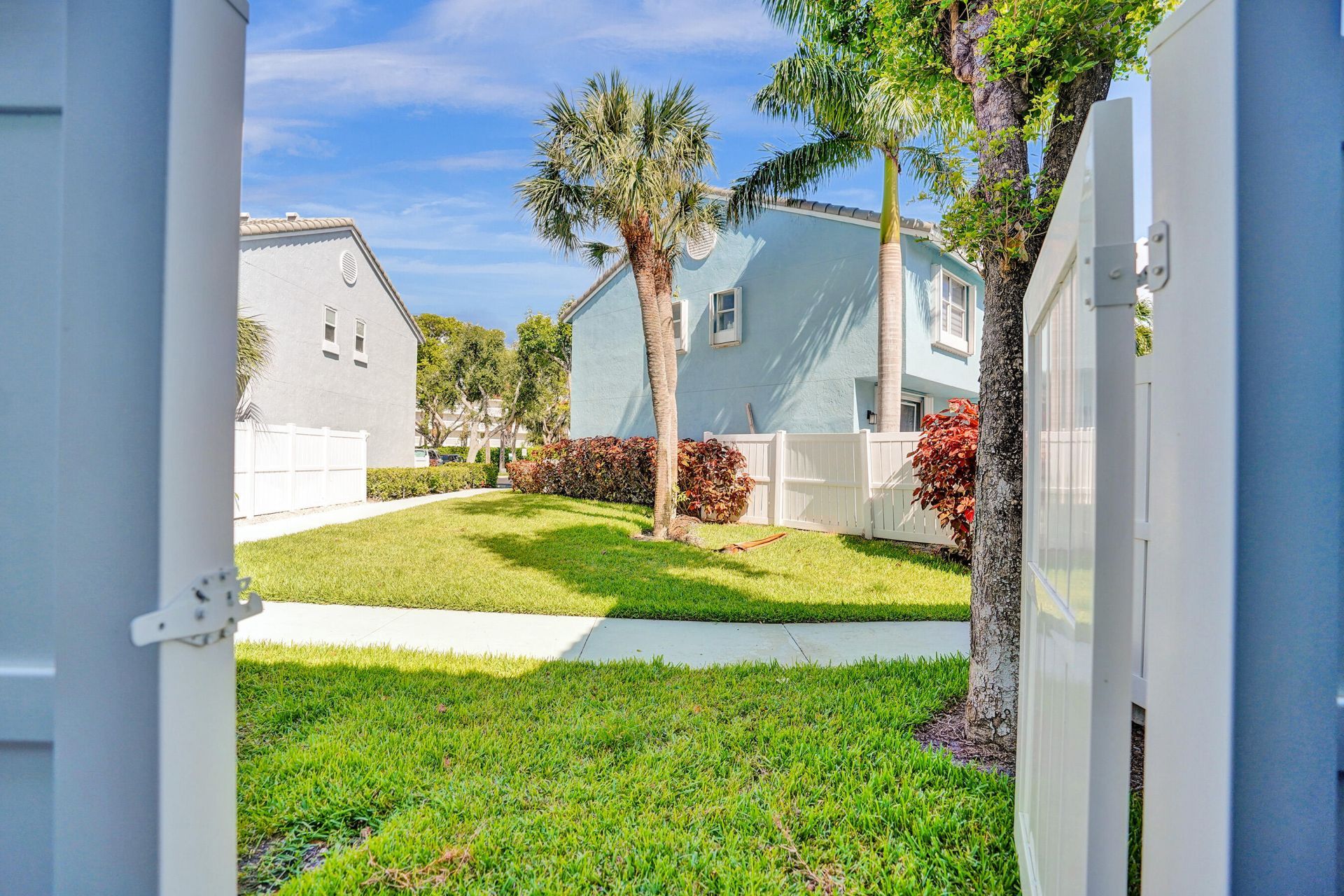 1028 Jeffery Street, Boca Raton, FL 33487 Photo