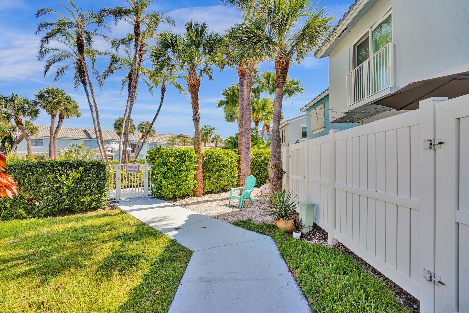 1028 Jeffery Street, Boca Raton, FL 33487 Photo