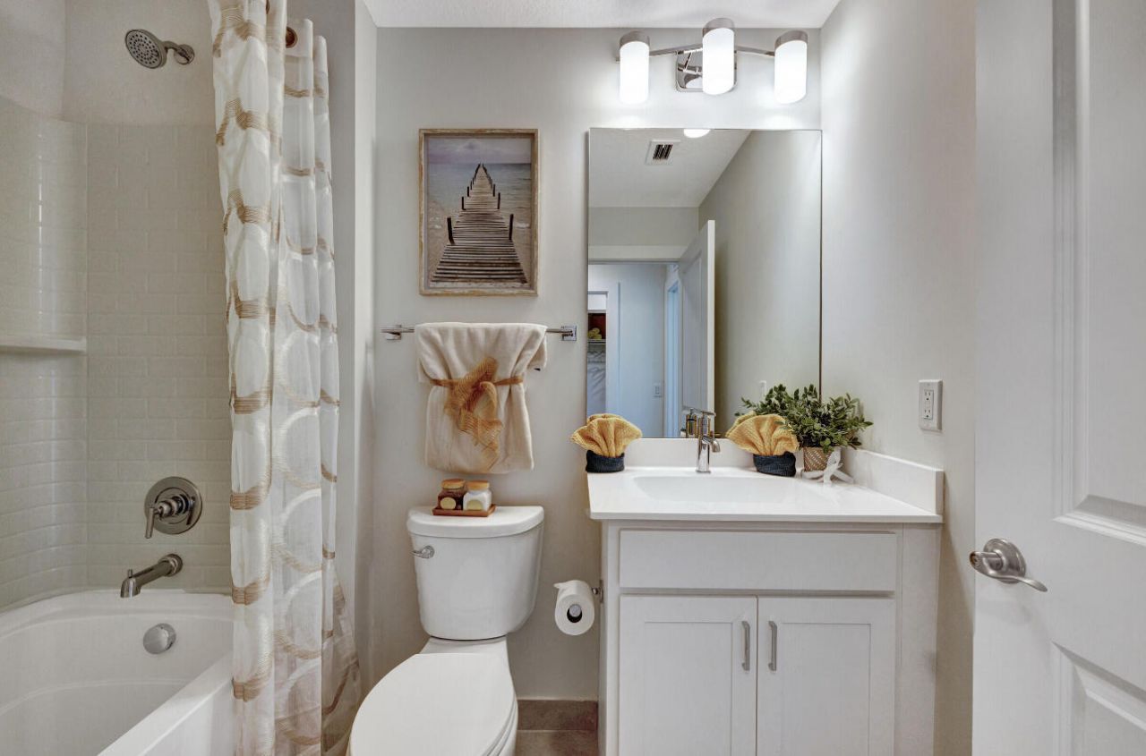 608 Waters Edge Lane, Unit 2202, Port Saint Lucie, FL 34983 Photo