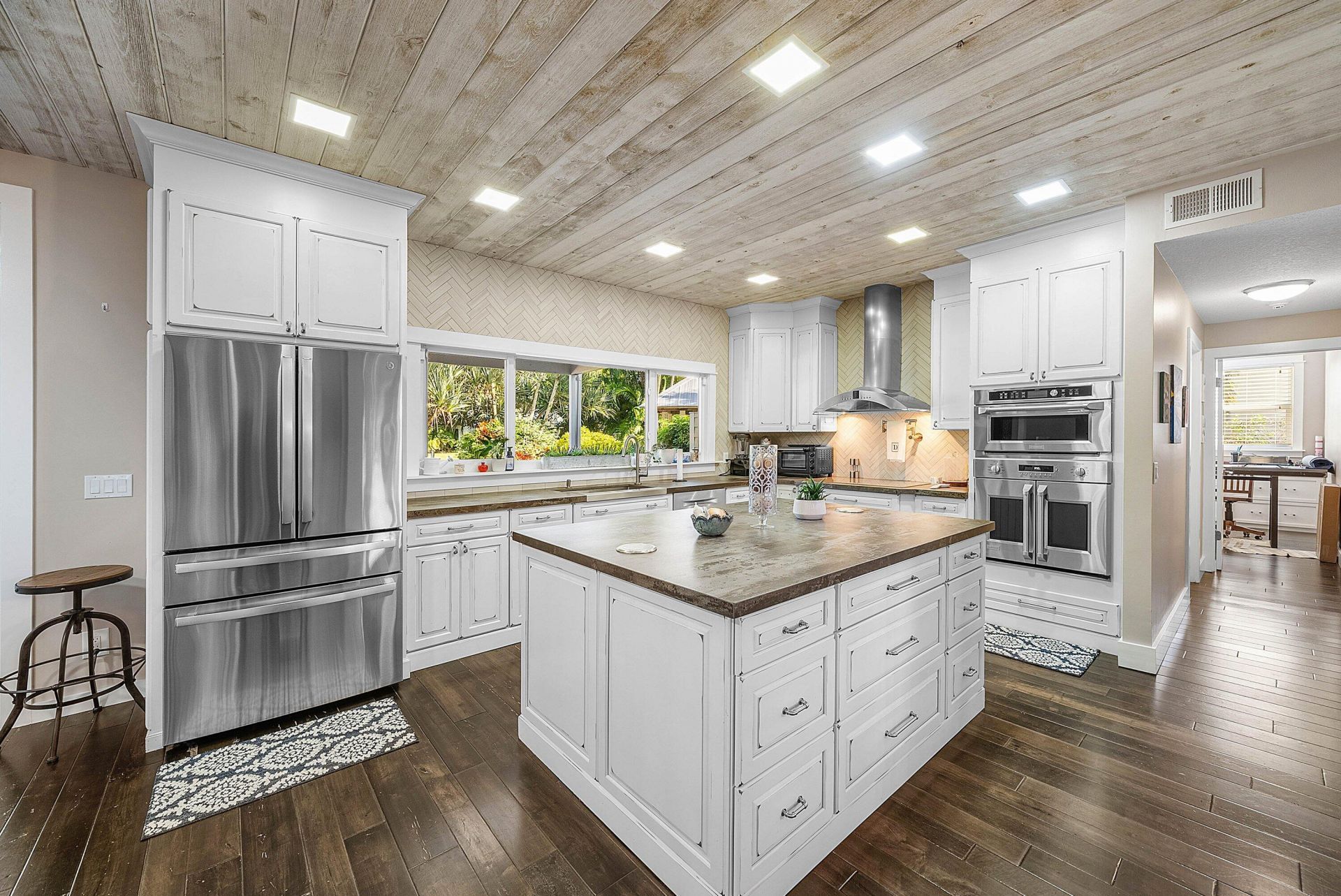 8260 Native Dancer Road E, Palm Beach Gardens, FL 33418 Photo