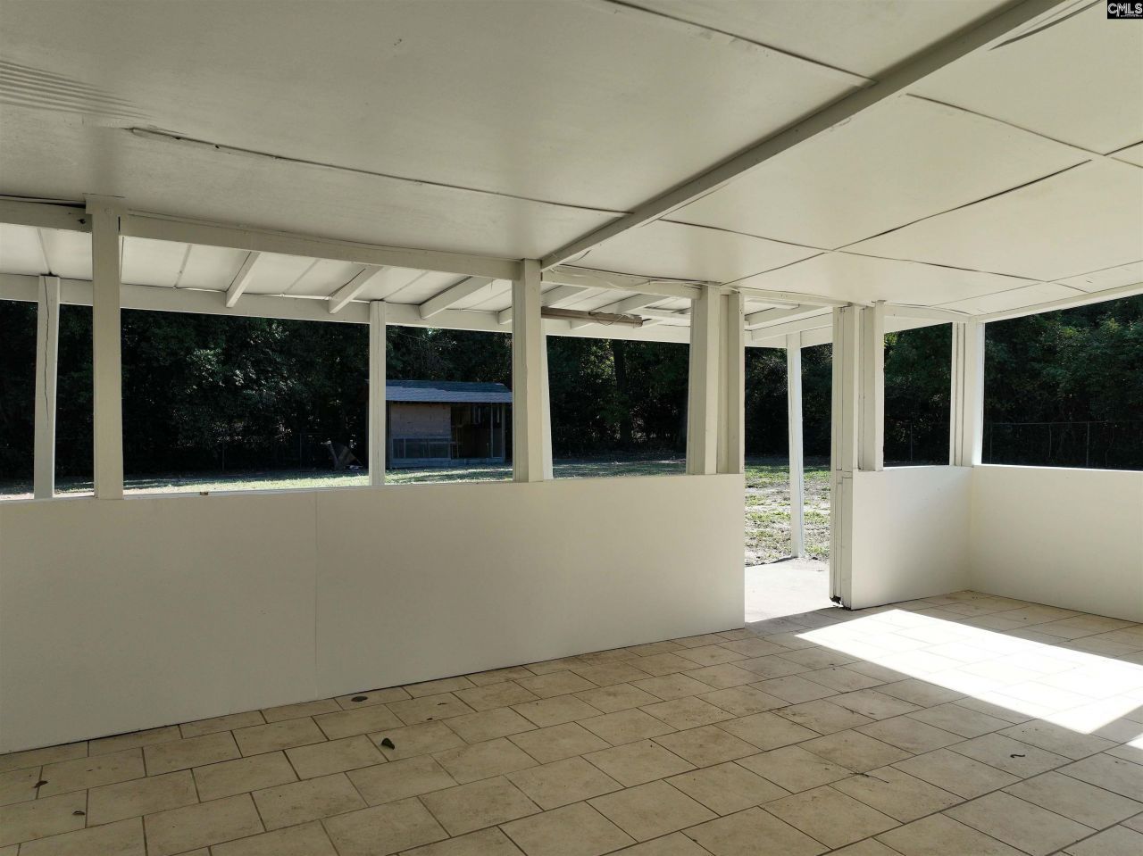 309 Rose Drive  Photo 29