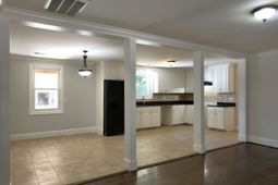 309 Rose Drive  photo 4