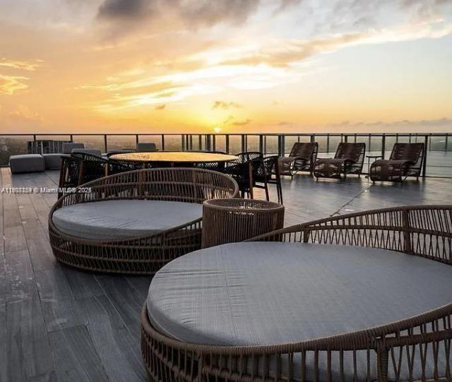 851 NE 1st Ave, Unit 4811, Miami, FL 33132 Photo