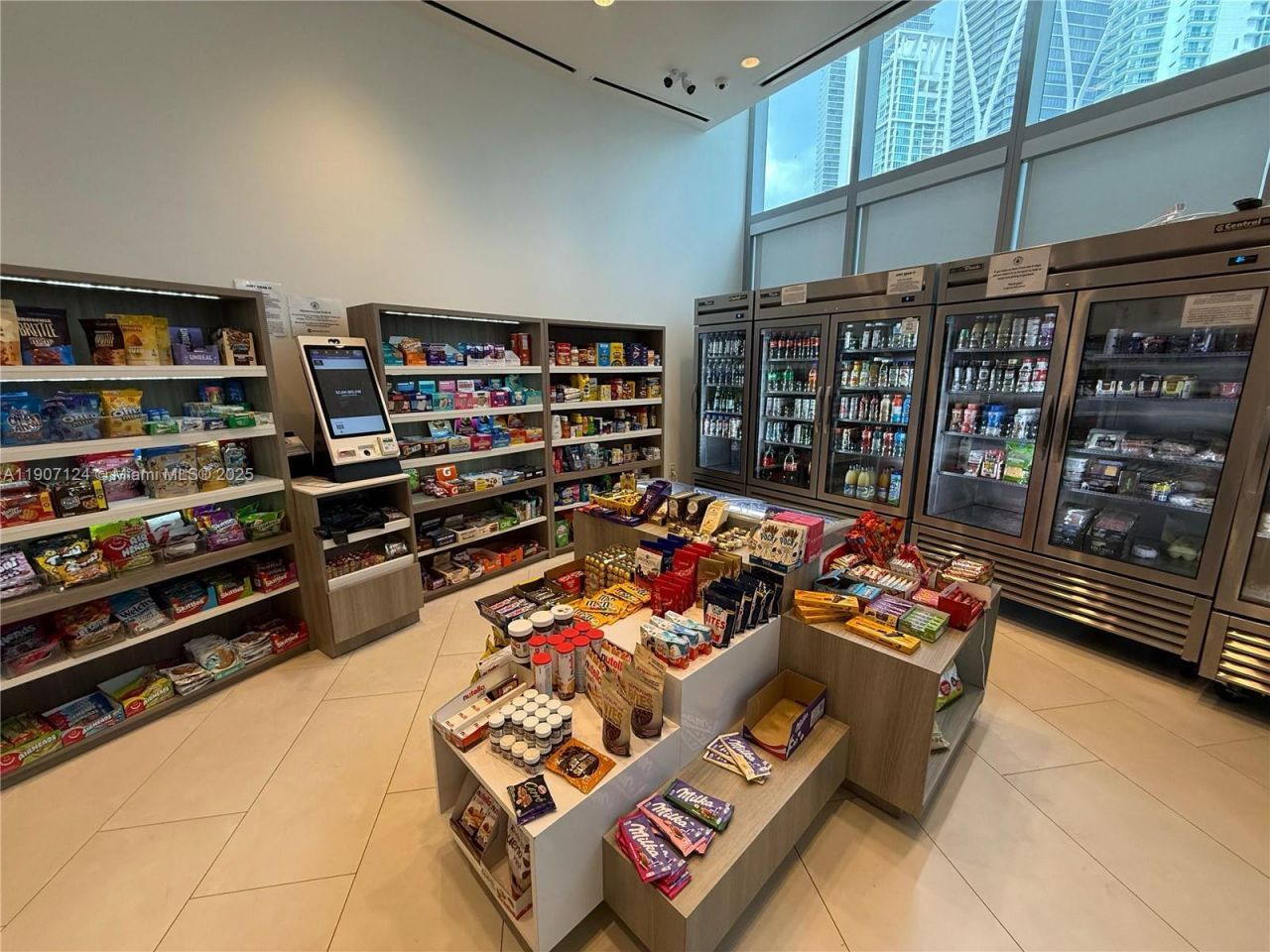 851 NE 1st Ave, Unit 4811, Miami, FL 33132 Photo