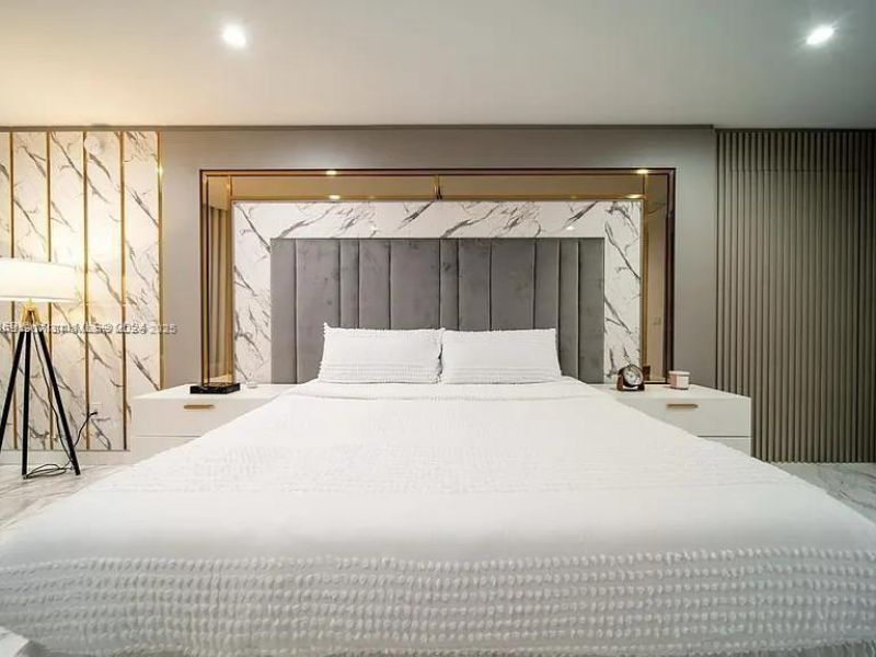 851 NE 1st Ave, Unit 4811, Miami, FL 33132 Photo