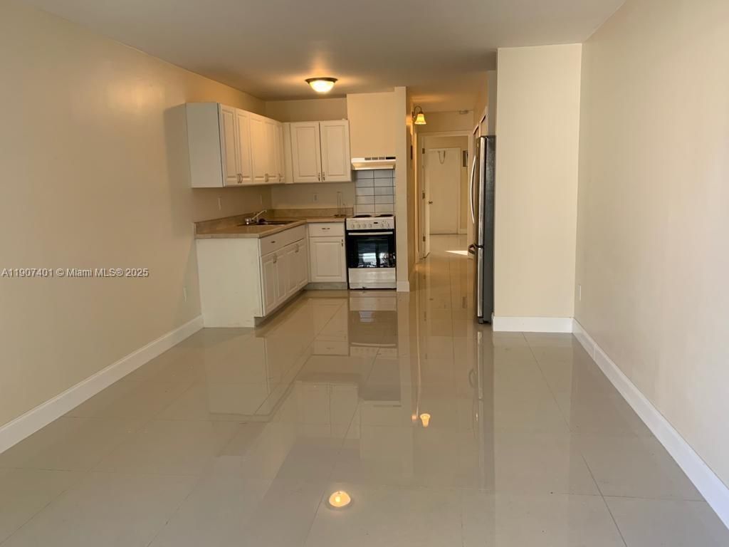 1511 NE 117th St, Unit 2, Miami, FL 33161 Photo