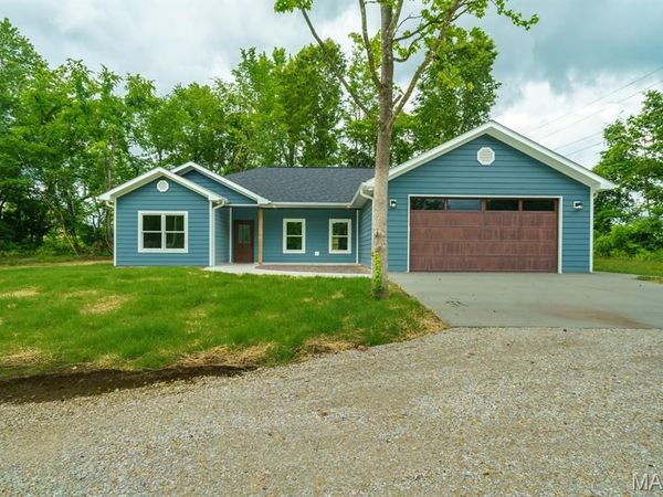 600 Christine Avenue, St James, MO 65559