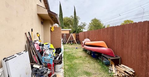 3812 Haywood St, Sacramento, CA 95838 Photo