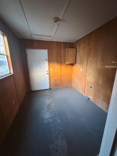 509 Black Street Photo 11