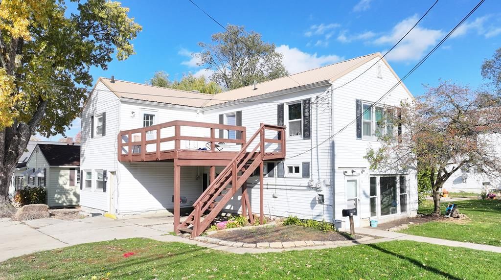 63 E Smiley Ave, Shelby, OH 44875 Main Photo