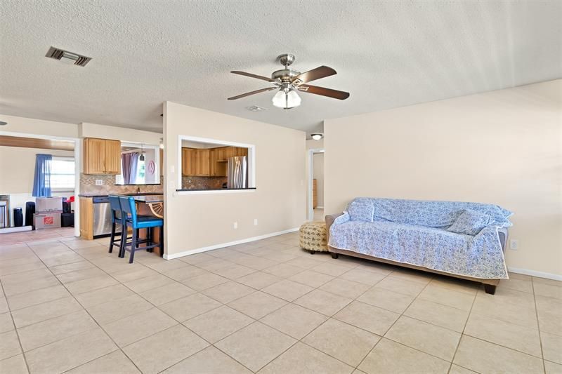 918 Bermuda Avenue, Sebastian, FL 32958 Photo