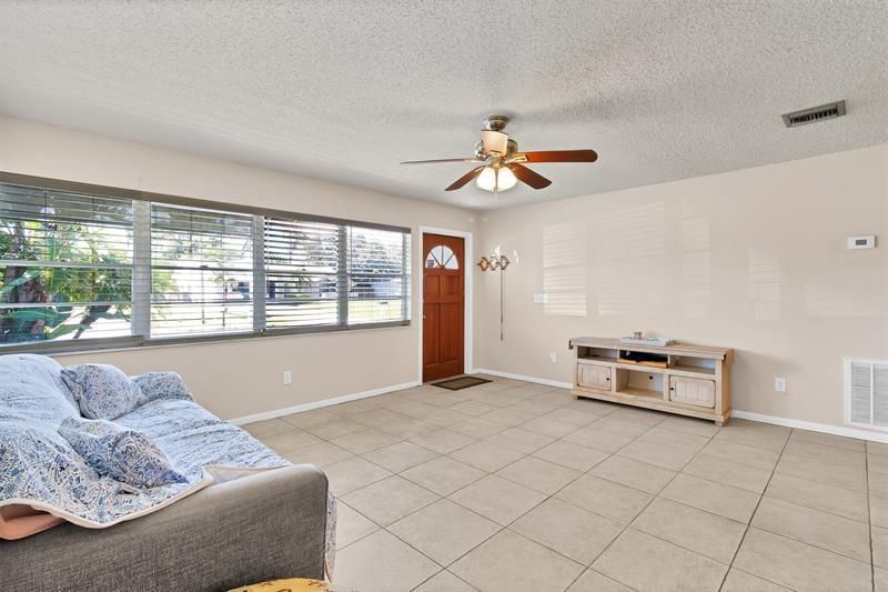 918 Bermuda Avenue, Sebastian, FL 32958 Photo