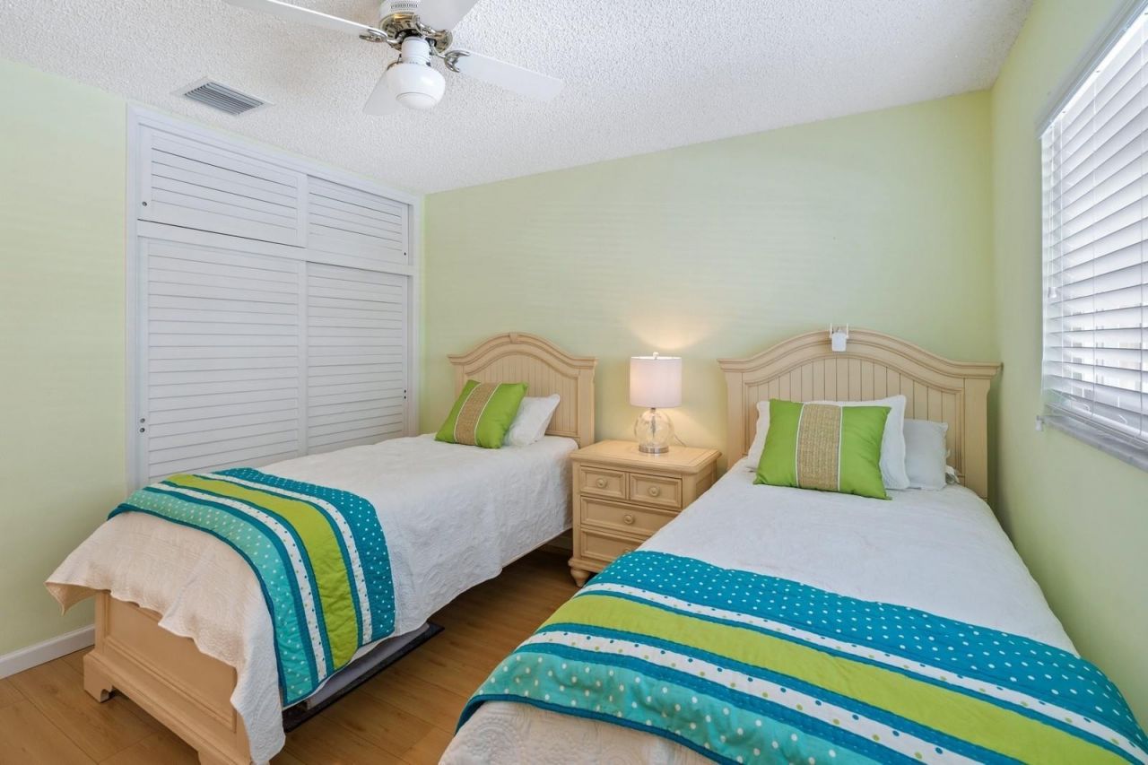 2864 NE 33rd Court, Unit 202, Fort Lauderdale, FL 33306 Photo