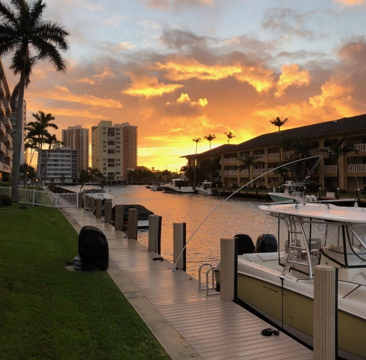 2864 NE 33rd Court, Unit 202, Fort Lauderdale, FL 33306 Photo