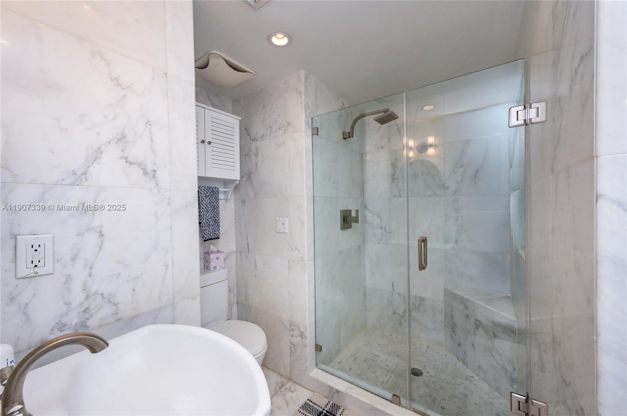 612 Catalonia Ave, Coral Gables, FL 33134 Photo