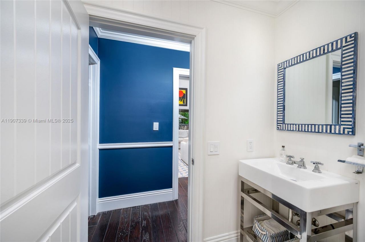 612 Catalonia Ave, Coral Gables, FL 33134 Photo