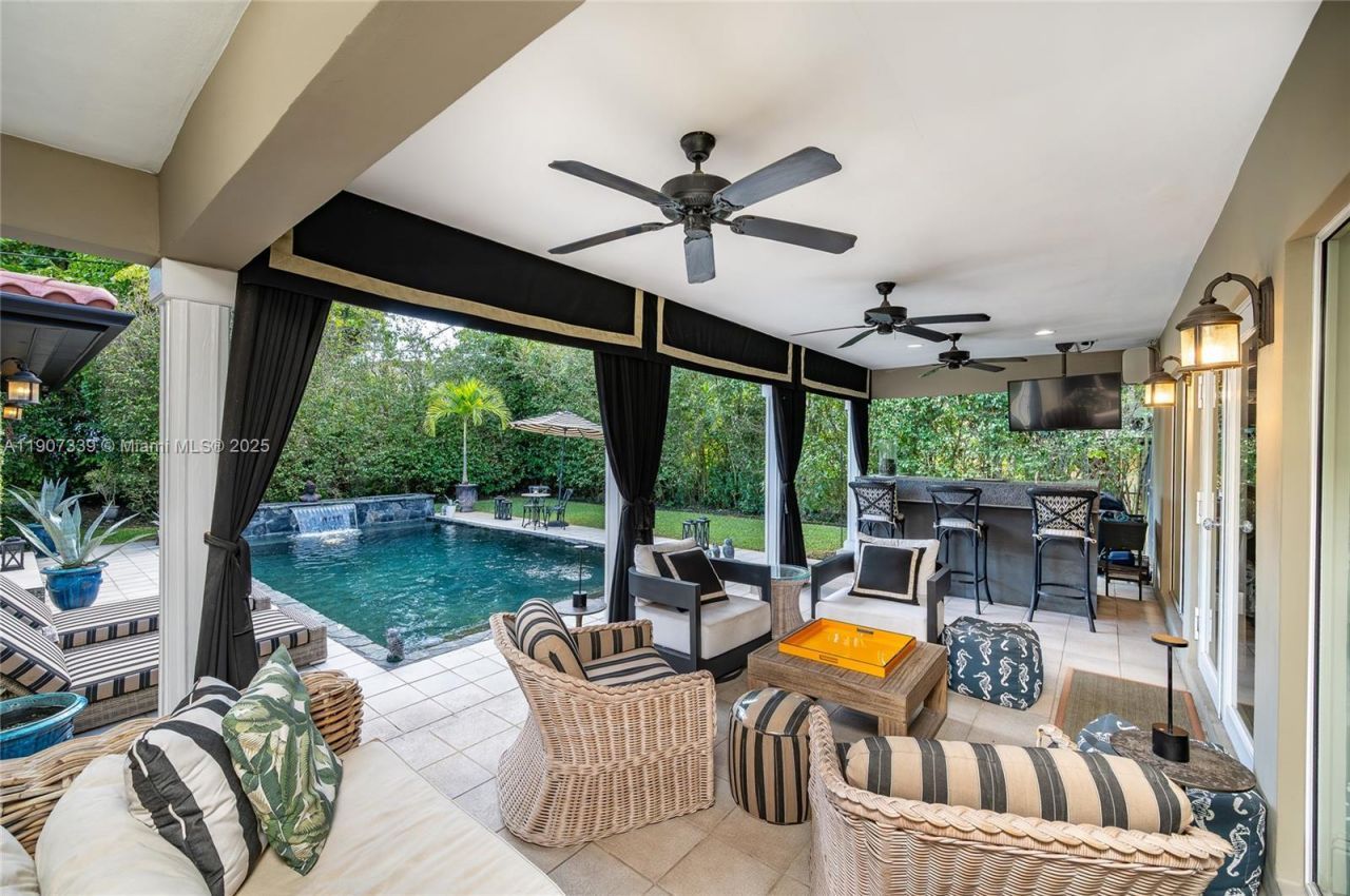 612 Catalonia Ave, Coral Gables, FL 33134 Photo