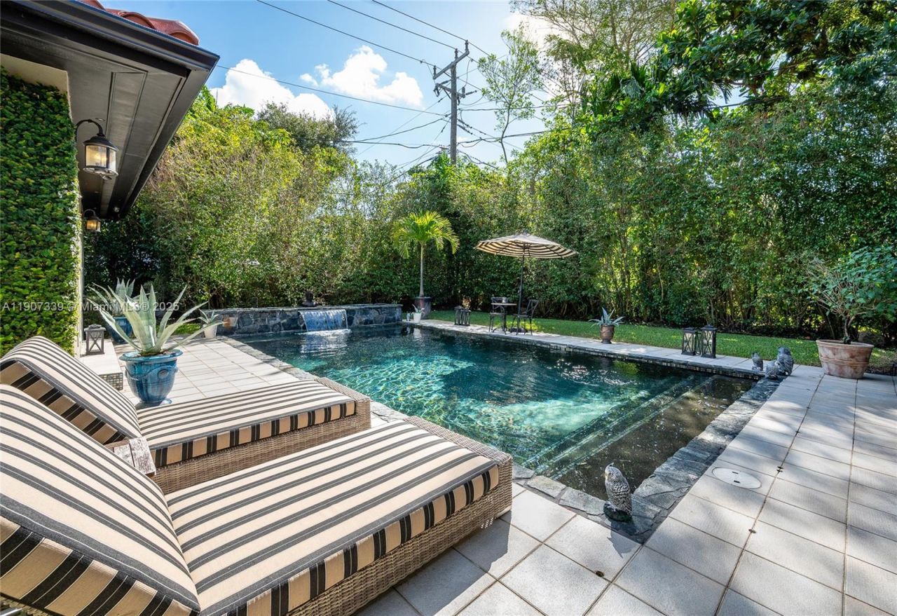 612 Catalonia Ave, Coral Gables, FL 33134 Photo