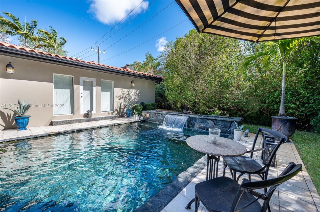 612 Catalonia Ave, Coral Gables, FL 33134 Photo