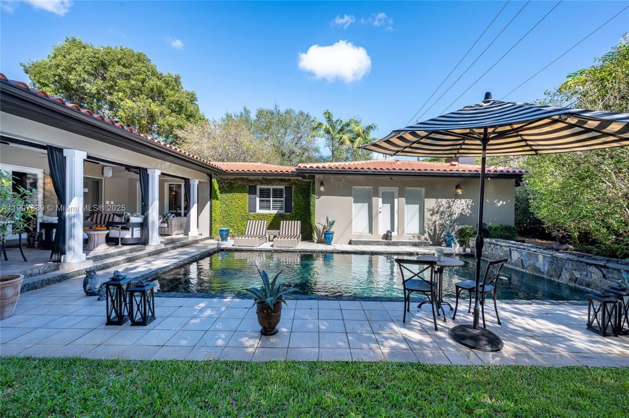 612 Catalonia Ave, Coral Gables, FL 33134 Photo