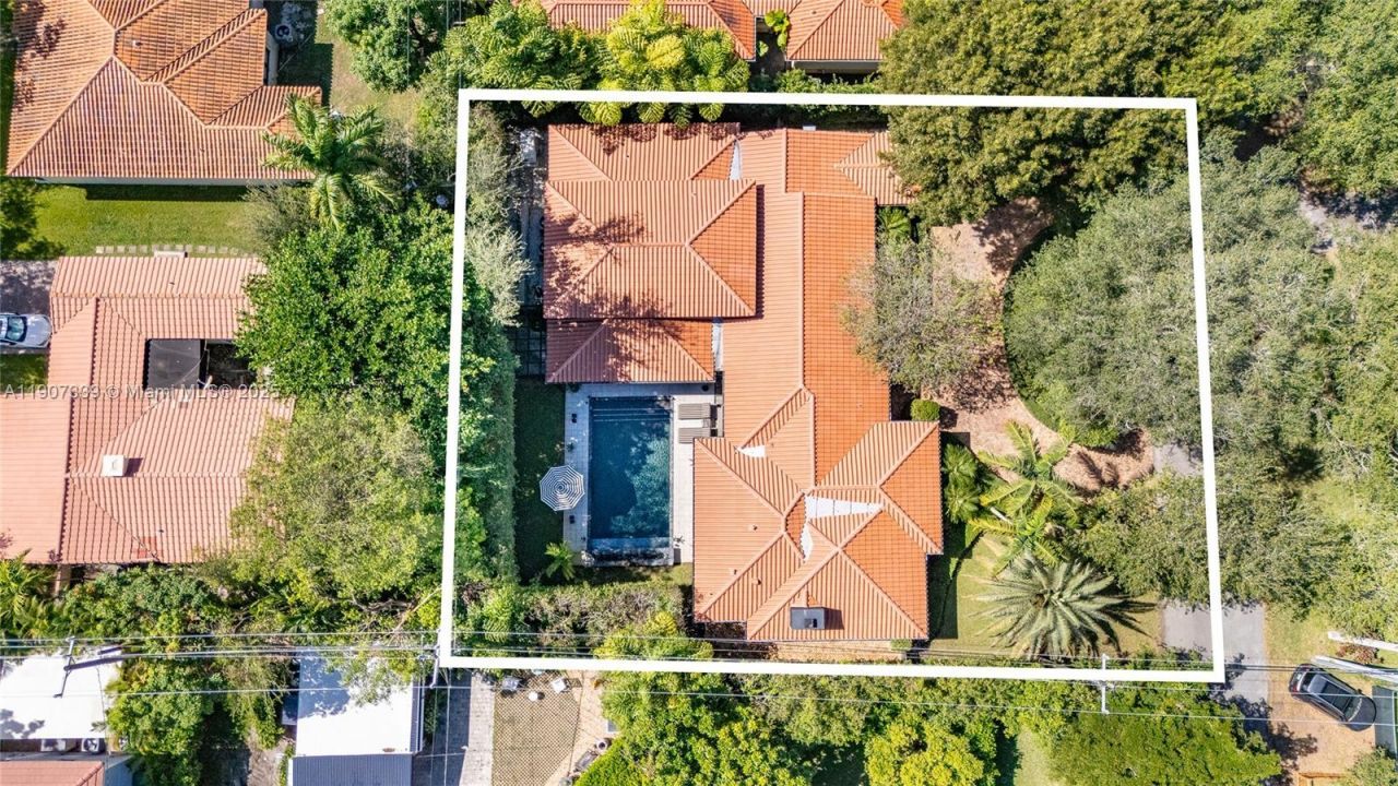 612 Catalonia Ave, Coral Gables, FL 33134 Photo