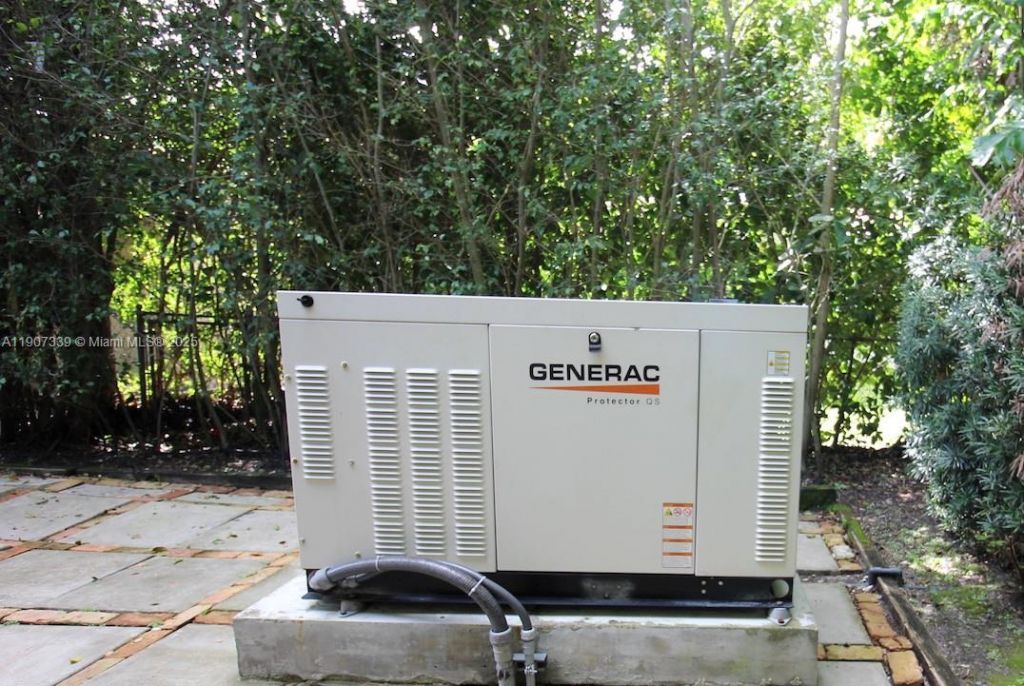 612 Catalonia Ave, Coral Gables, FL 33134 Photo