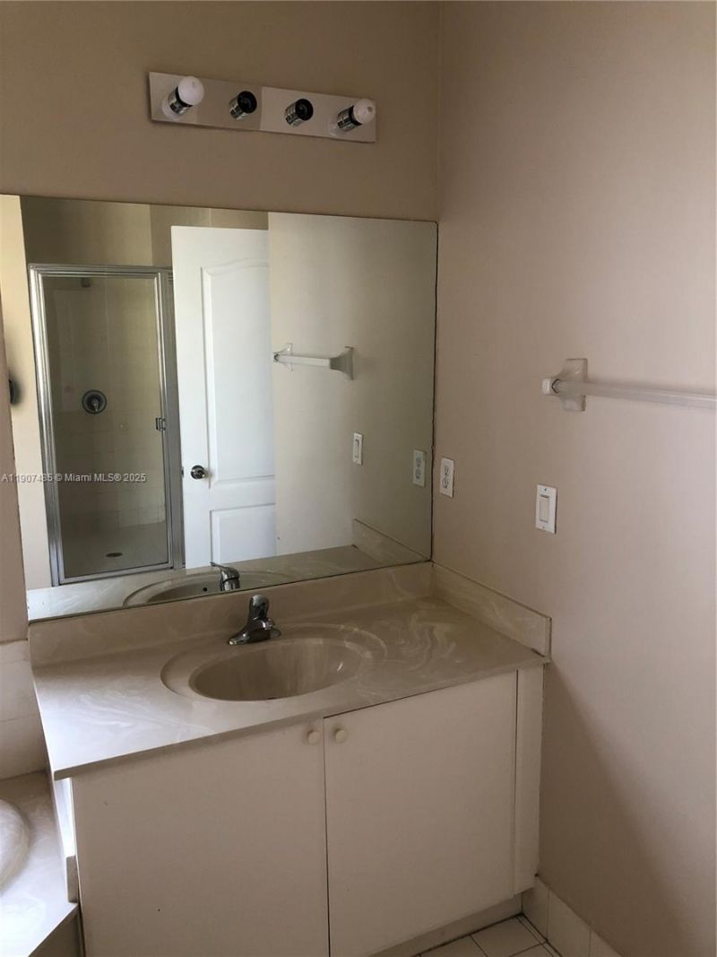 13426 SW 177th Ter, Miami, FL 33177 Photo