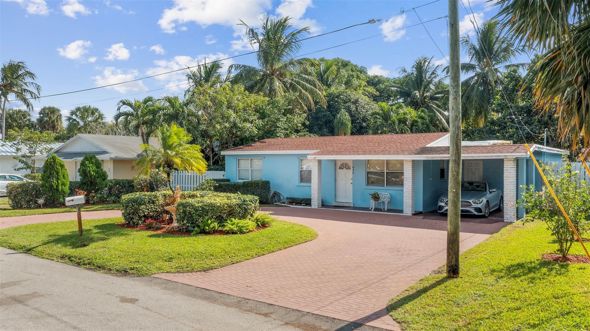 946 Alamanda Road, West Palm Beach, FL 33405 Photo