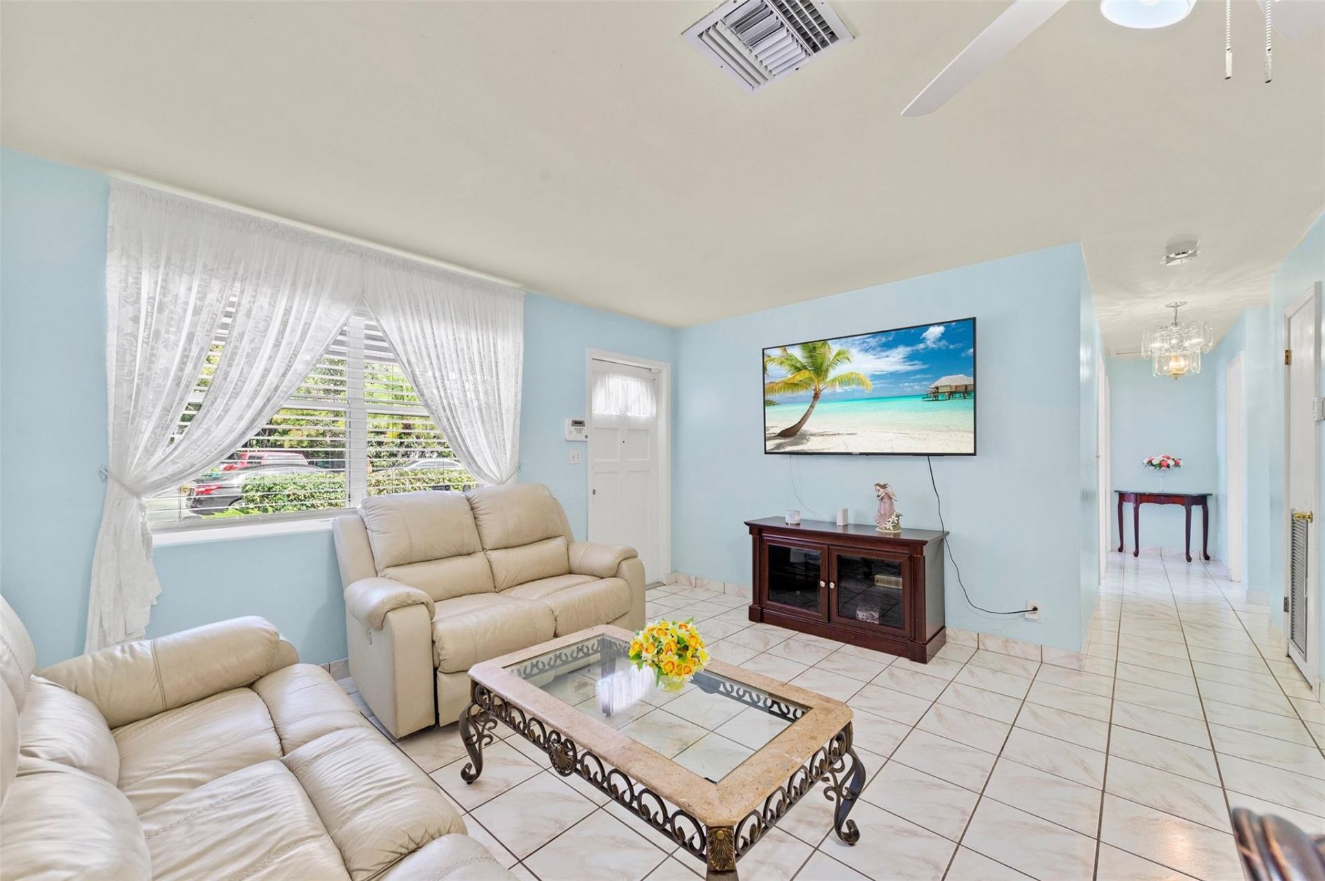 946 Alamanda Road, West Palm Beach, FL 33405 Photo