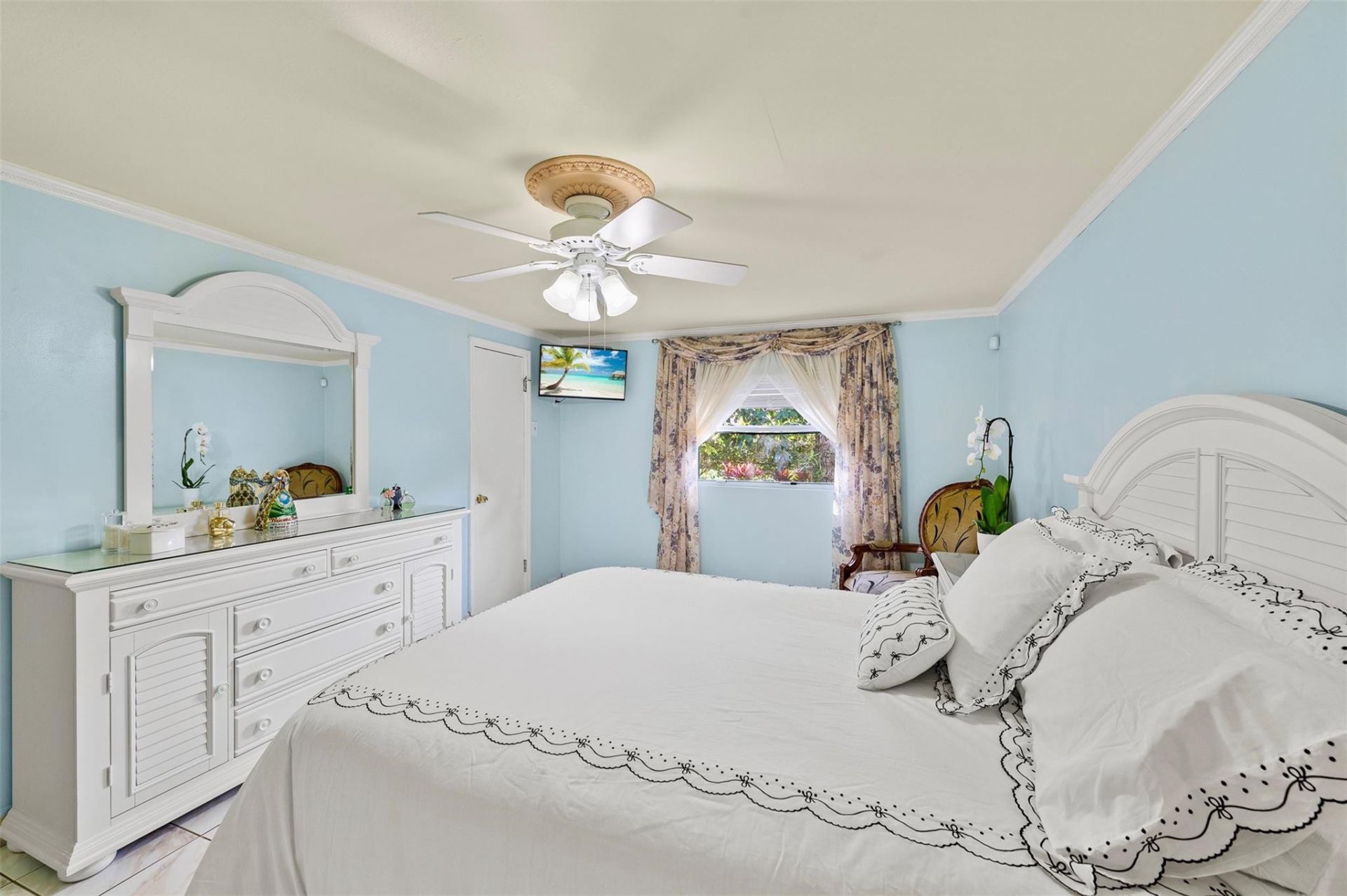 946 Alamanda Road, West Palm Beach, FL 33405 Photo