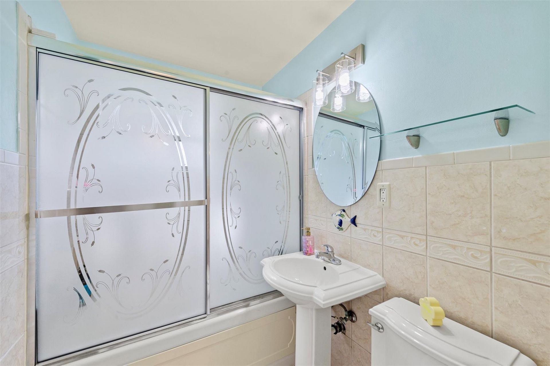 946 Alamanda Road, West Palm Beach, FL 33405 Photo