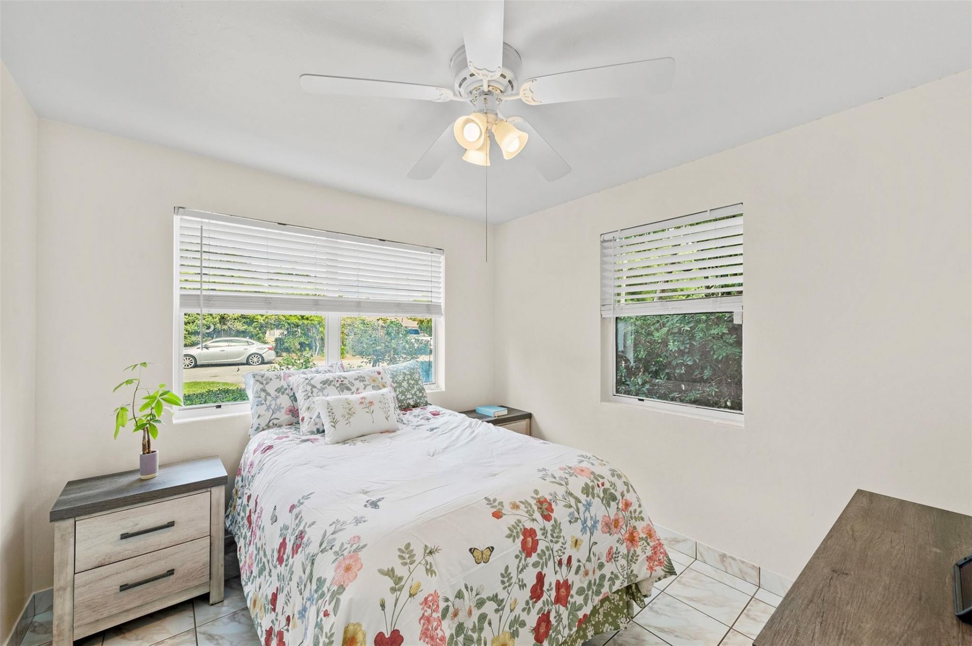 946 Alamanda Road, West Palm Beach, FL 33405 Photo