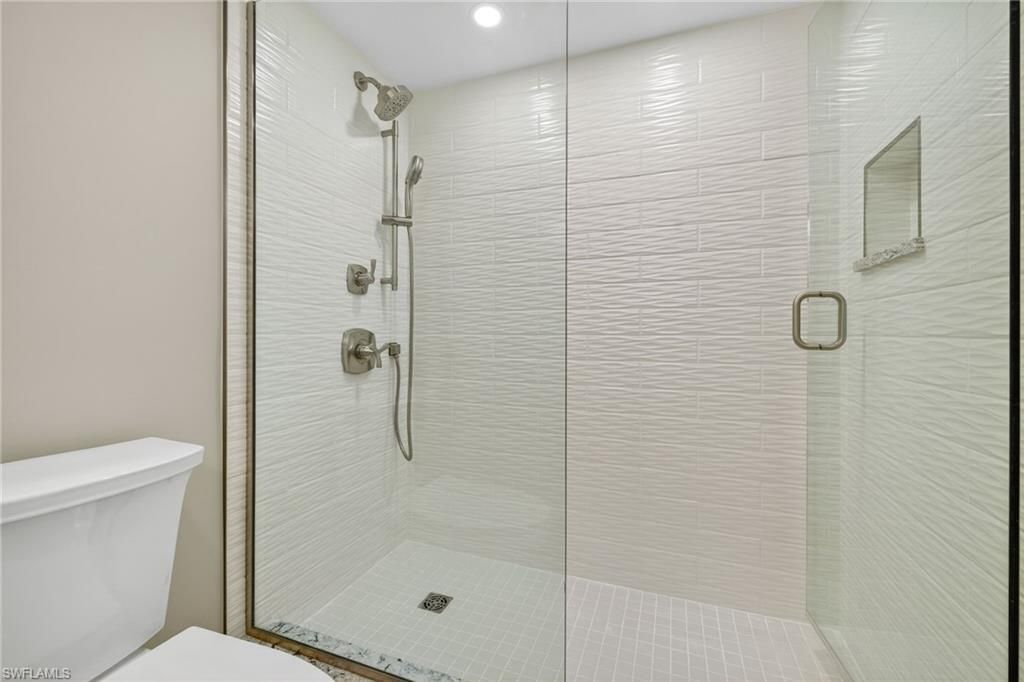 3145 W Gulf Dr, Unit 201, Sanibel, FL 33957 Photo