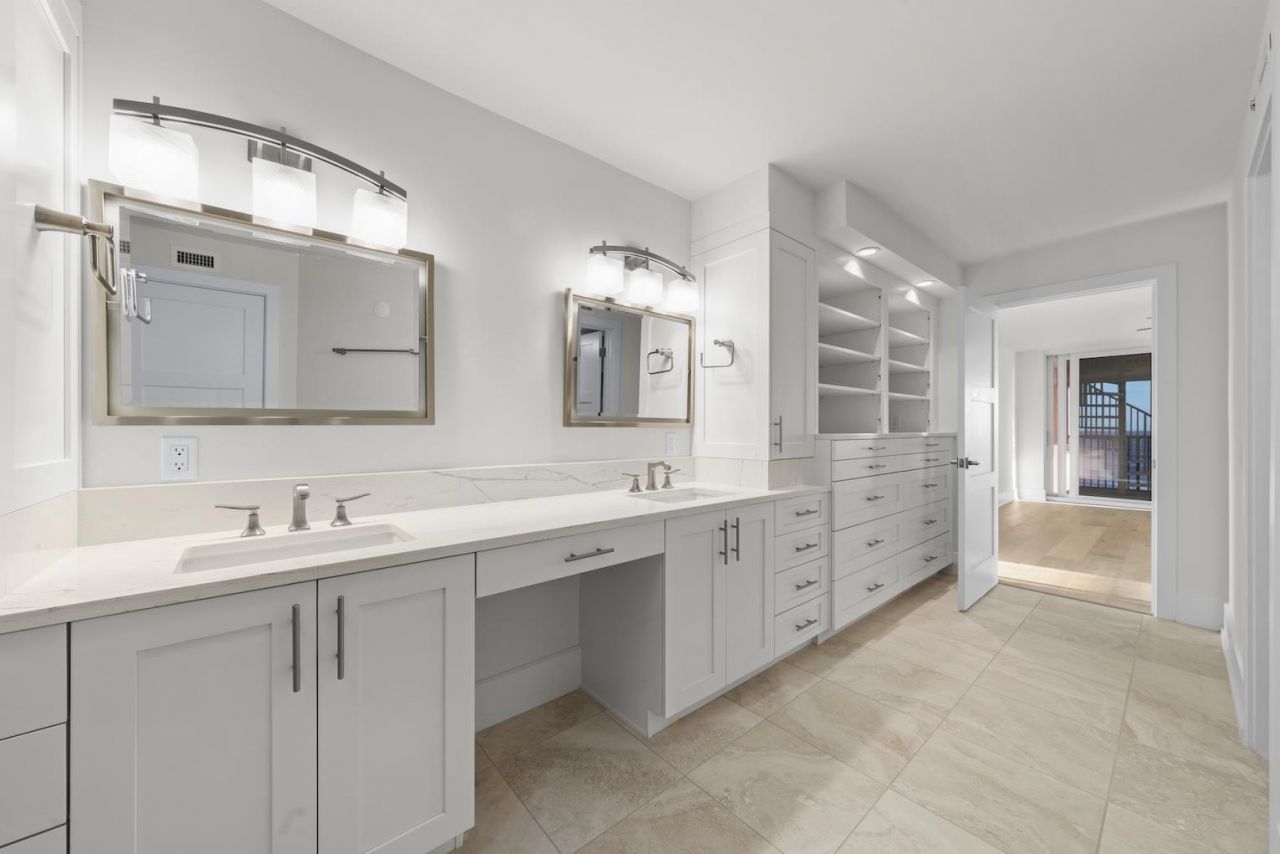 3127 West Gulf Drive, Unit 106, Sanibel, FL 33957 Photo