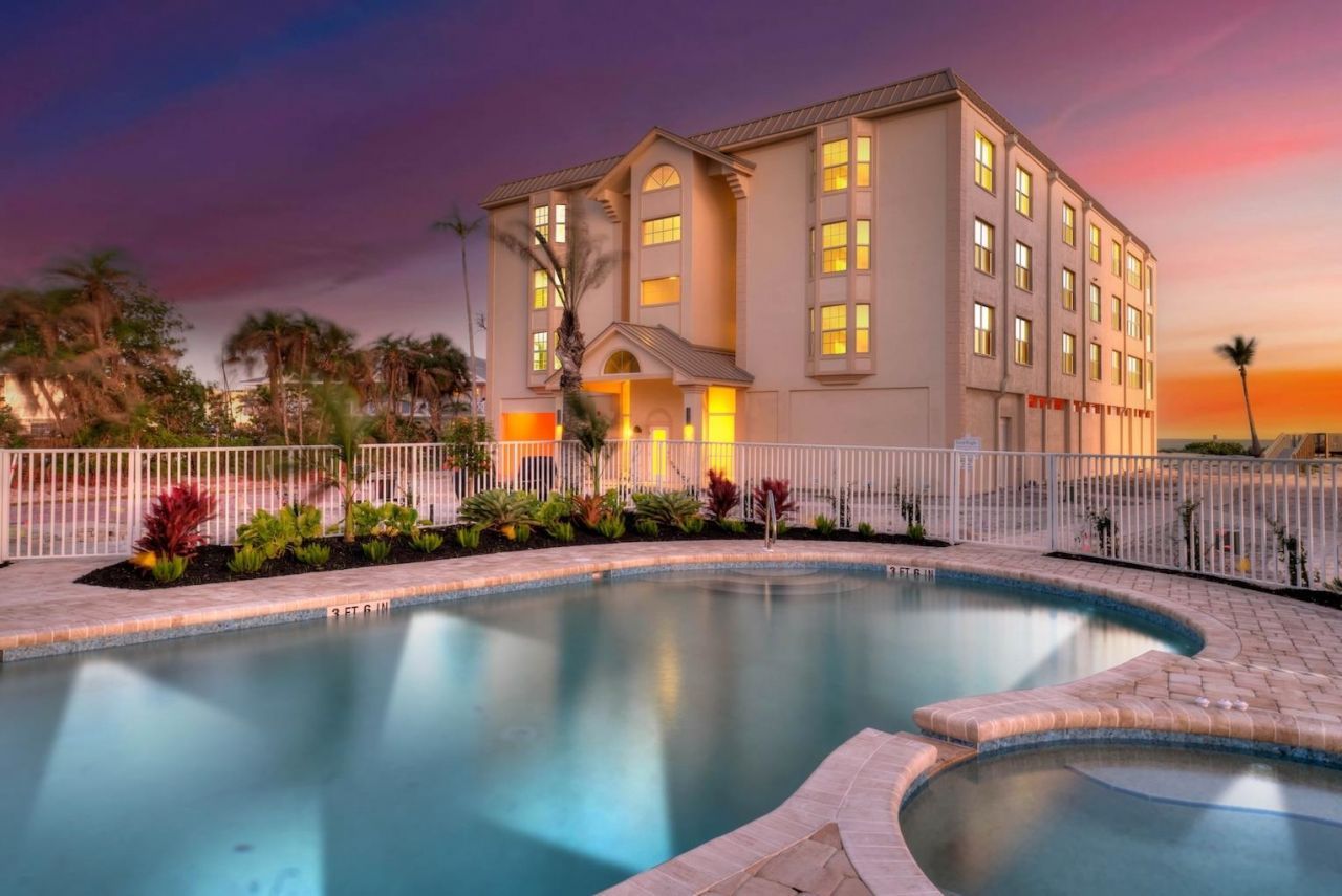 3127 West Gulf Drive, Unit 106, Sanibel, FL 33957 Photo