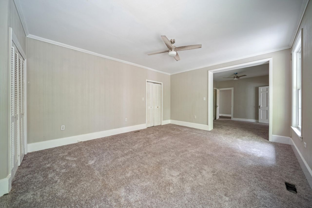 1740 Carolina Avenue Photo 17