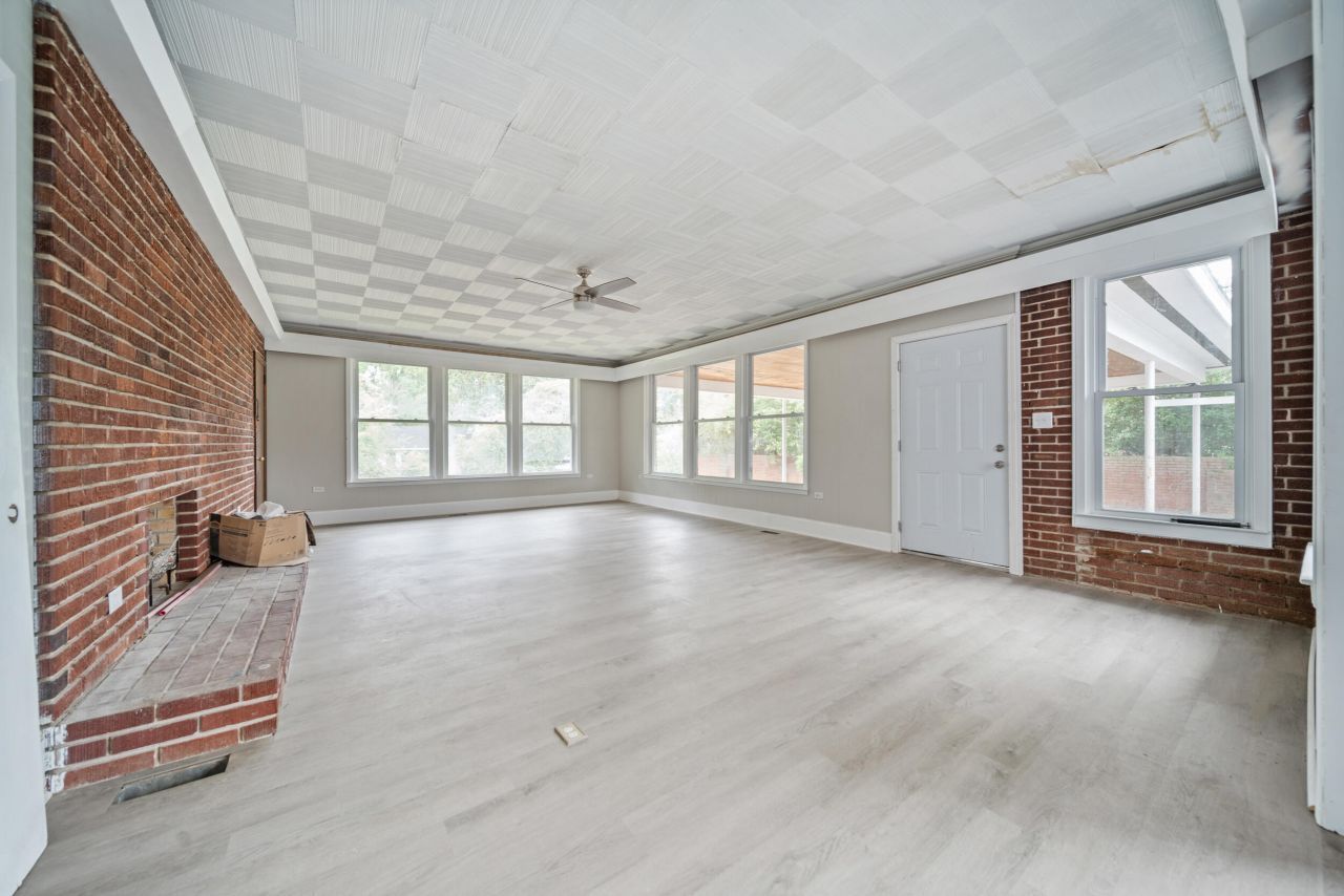 1740 Carolina Avenue Photo 24