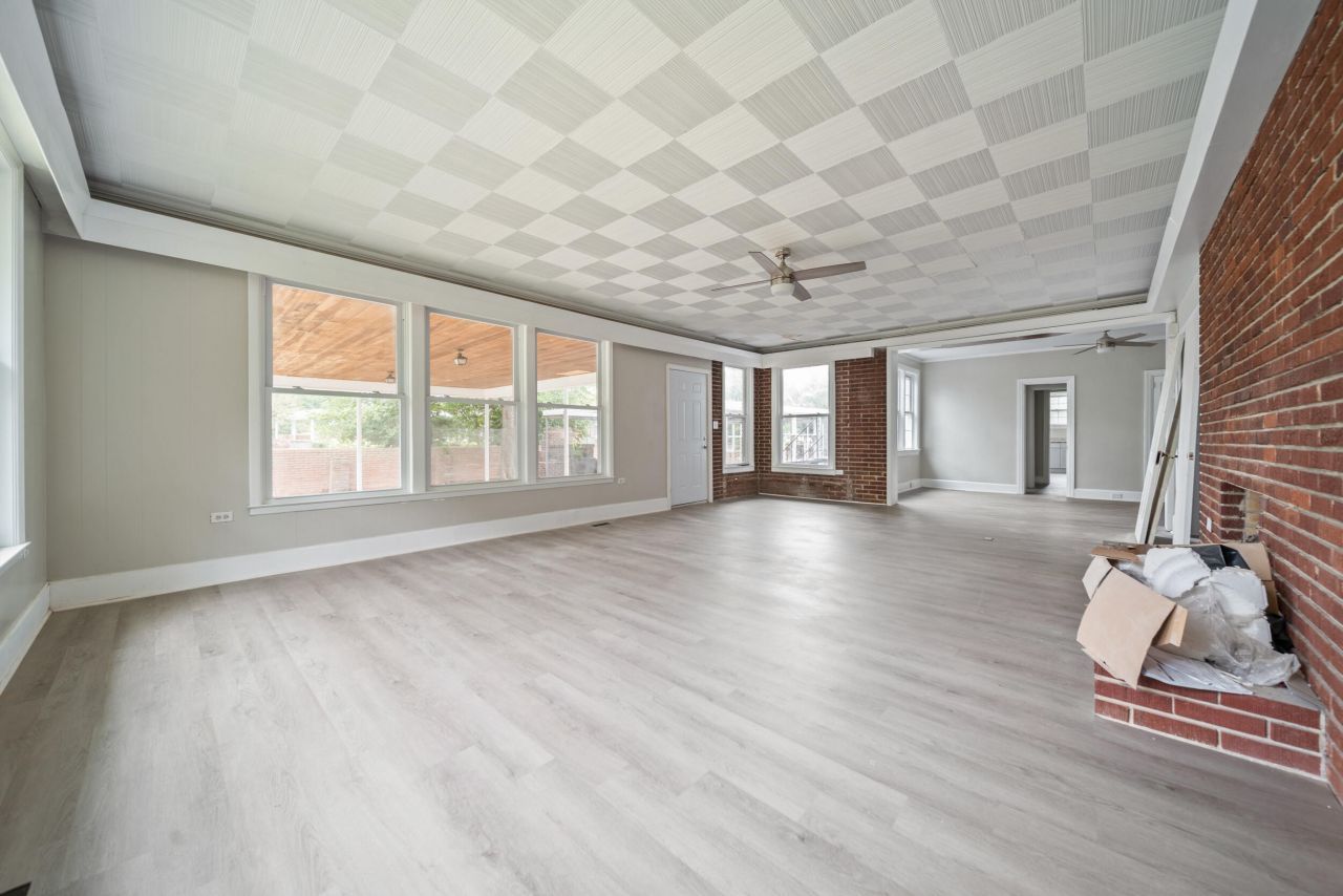 1740 Carolina Avenue Photo 25