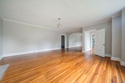 1740 Carolina Avenue photo 4