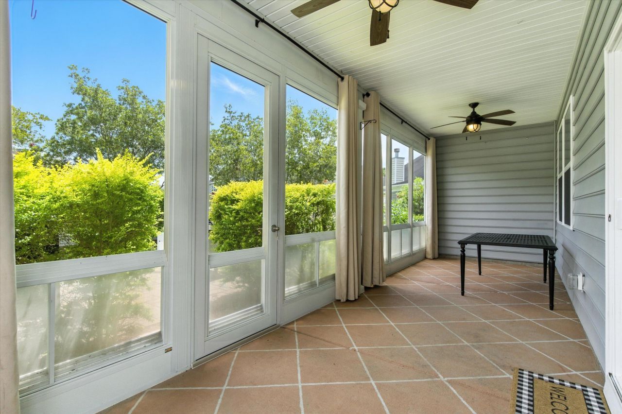 420 Fetterbush Drive Photo 27