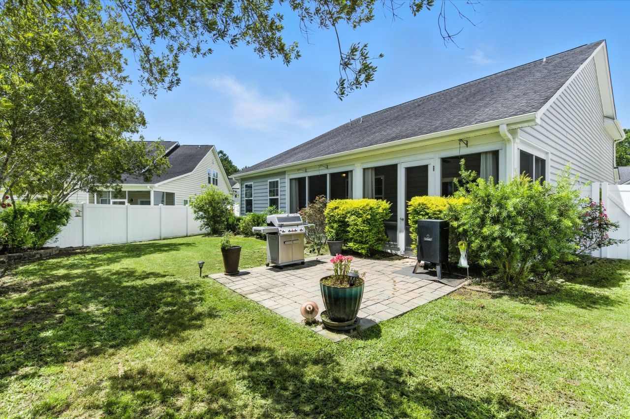 420 Fetterbush Drive Photo 28