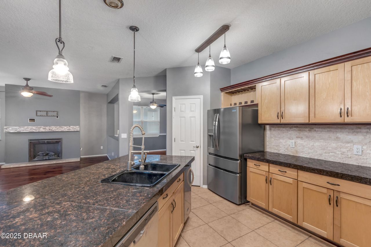 2707 Atlantis Drive, New Smyrna Beach, FL 32168 Photo