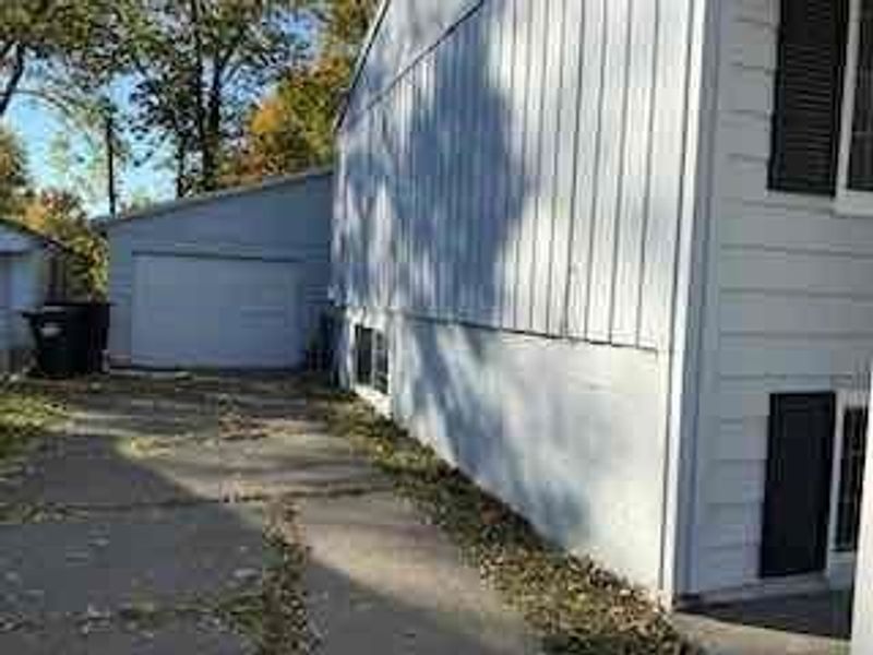 949 Primrose Drive, Dayton, OH 45449 Photo 4