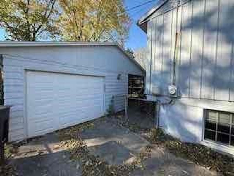 949 Primrose Drive, Dayton, OH 45449 Photo 6