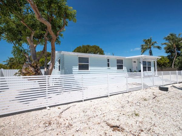 212 Buttonwood Lane, KEY LARGO, FL 33070
