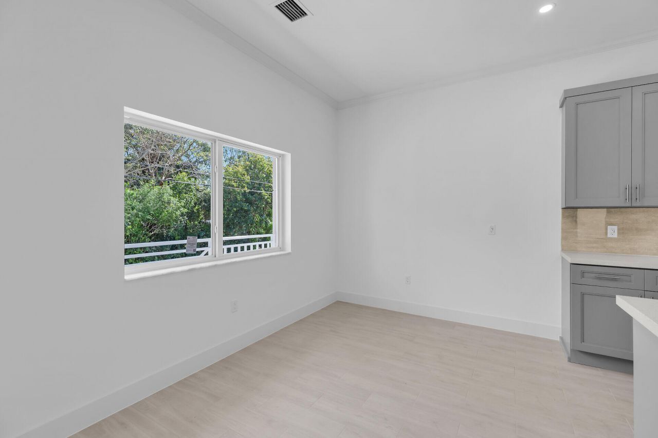 14 Tarpon Avenue, Key Largo, FL 33037 Photo