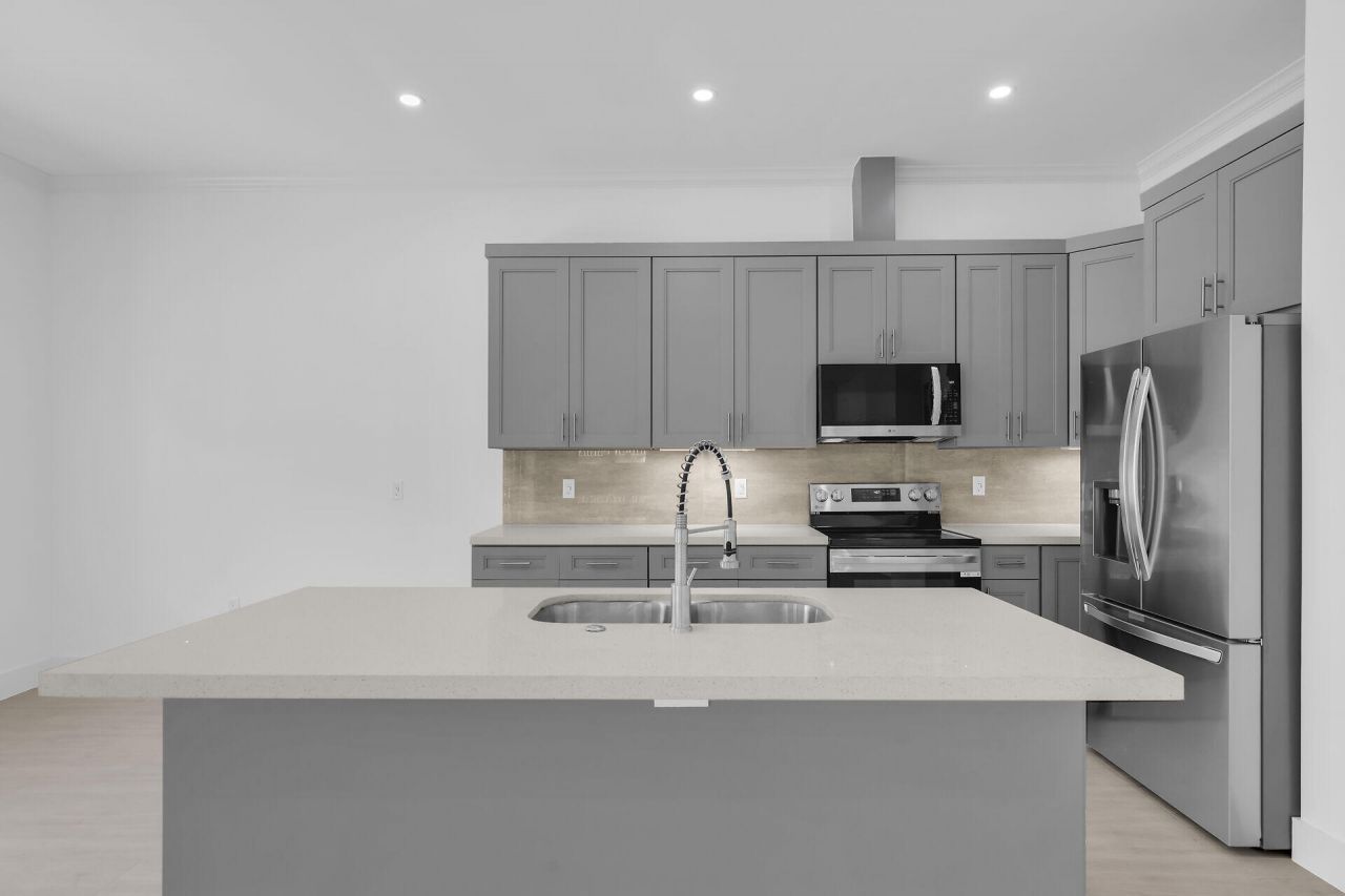 14 Tarpon Avenue, Key Largo, FL 33037 Photo